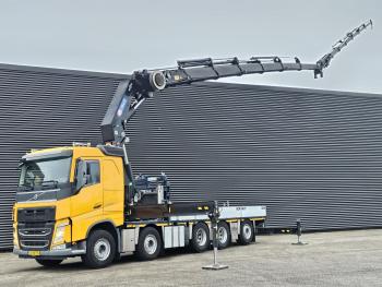 FH 420 10x4 / 85 t/m CRANE + JIB / KRAN